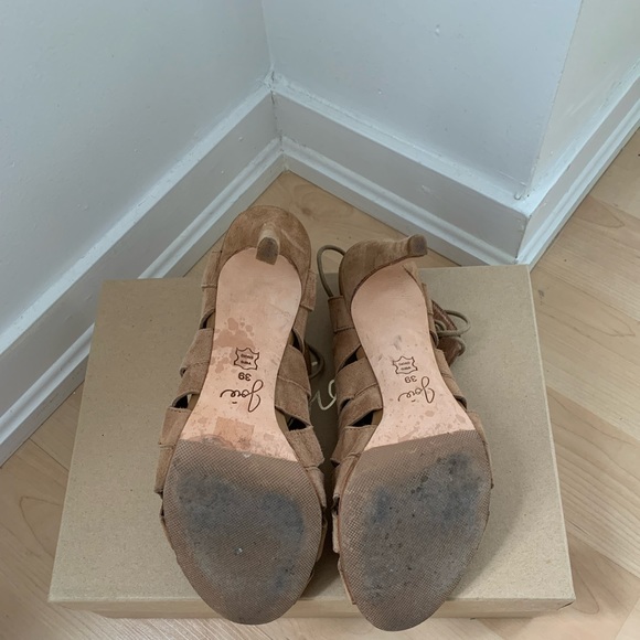 Joie Suede Sandals - Picture 4 of 7